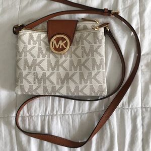 Michael Kors cross shoulder bag